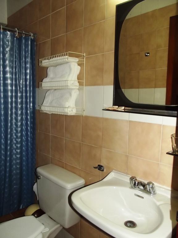 Hostal Gemina Lima Quarto foto